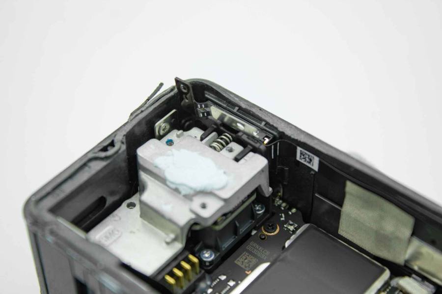 dji_a4_naked_manual-14.jpg