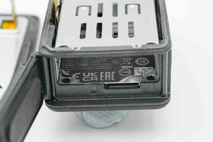 dji_a4_naked_manual-8.jpg