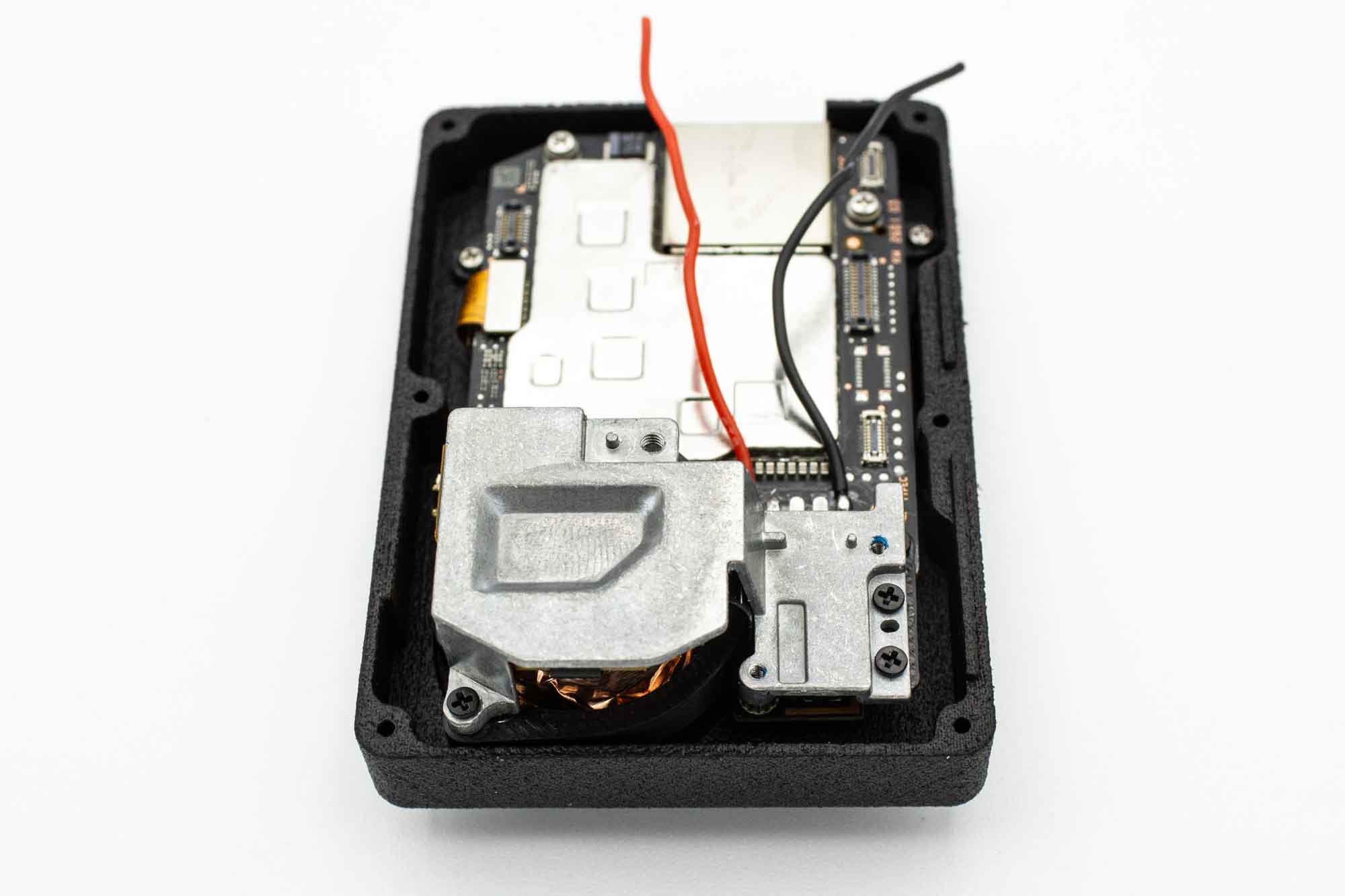 naked_action_6_pro_v2_18_.jpg