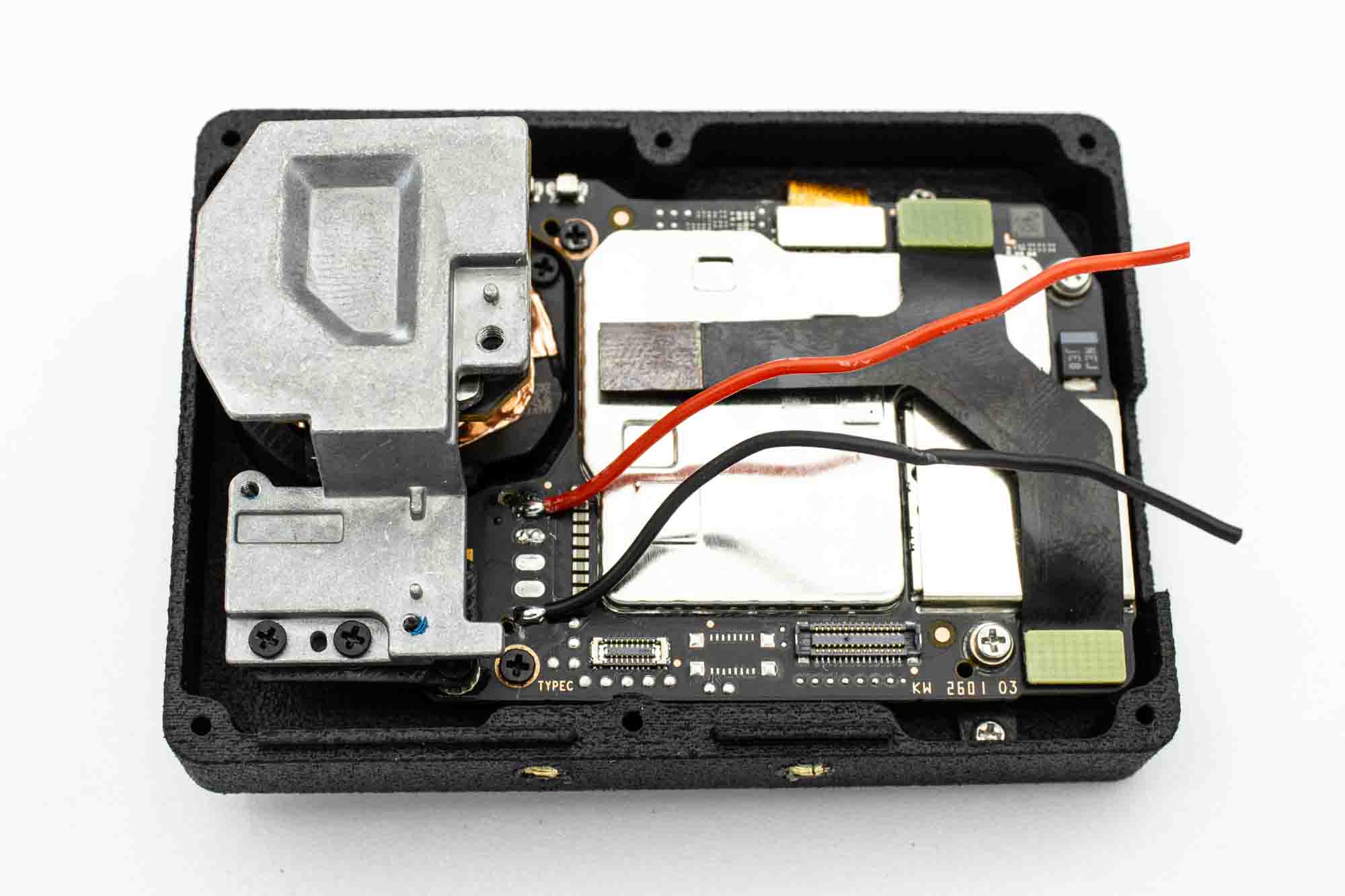 naked_action_6_pro_v2_19_.jpg