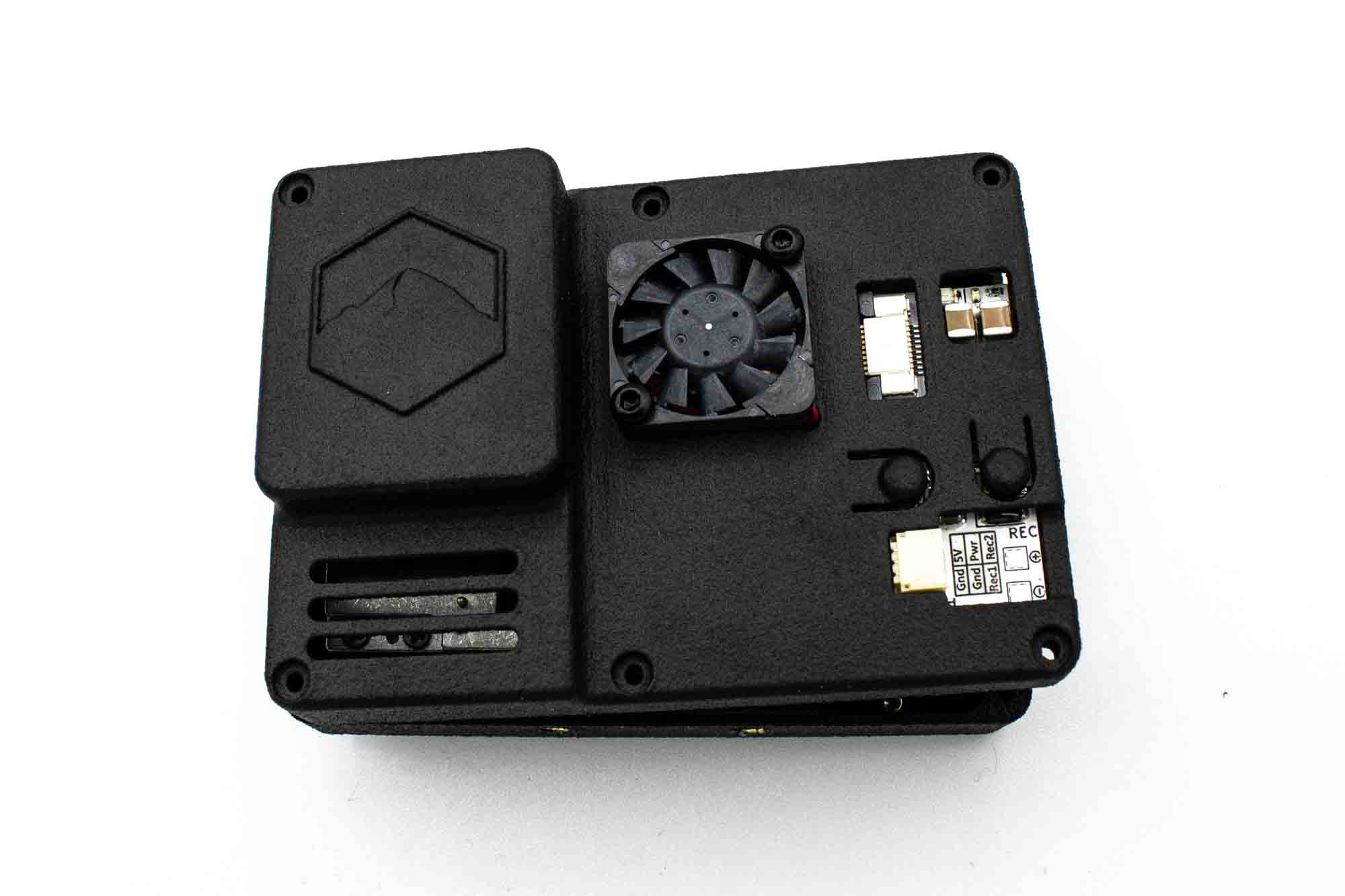 naked_action_6_pro_v2_30_.jpg