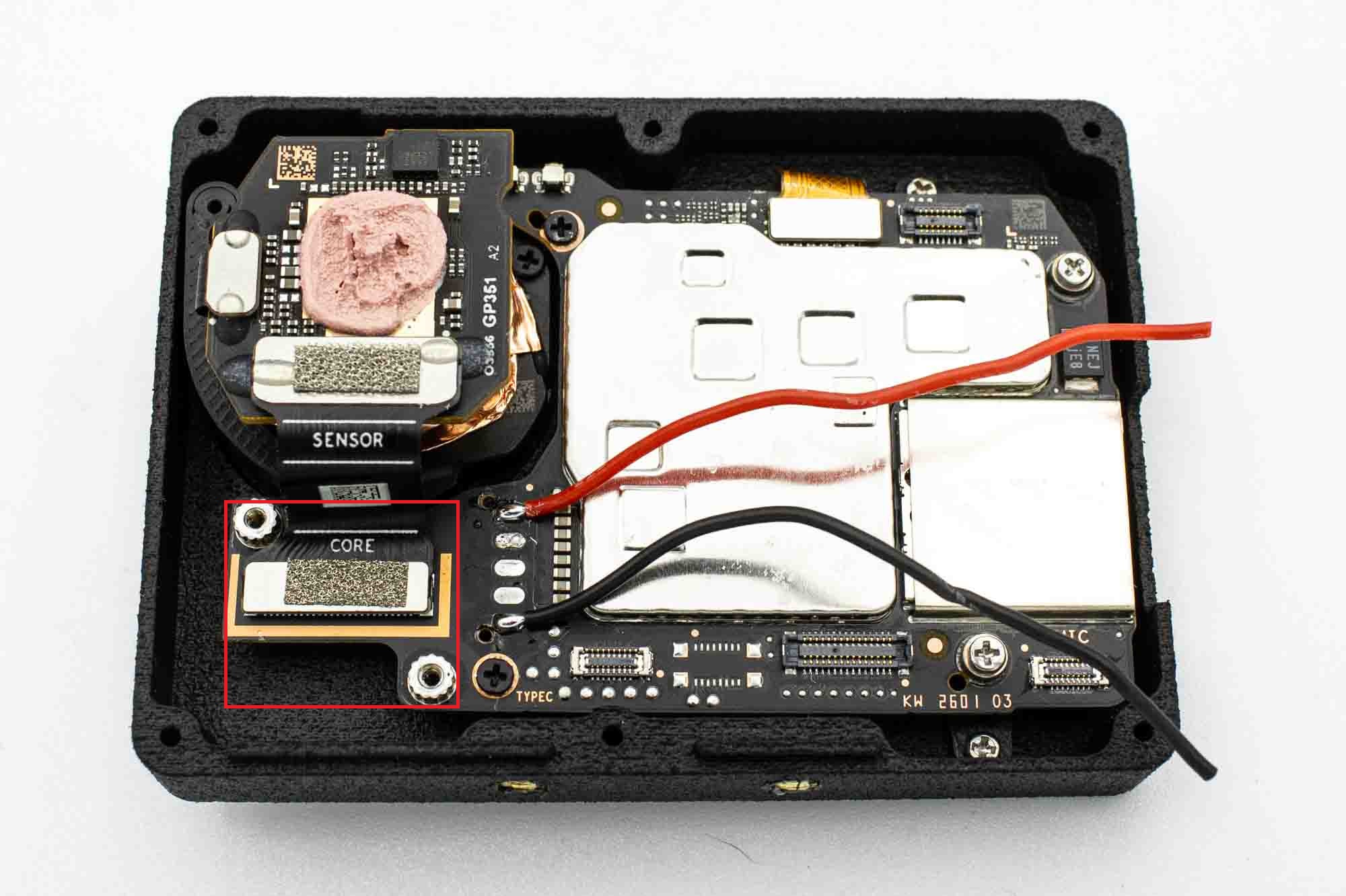 naked_action_6_pro_v2_36_.jpg
